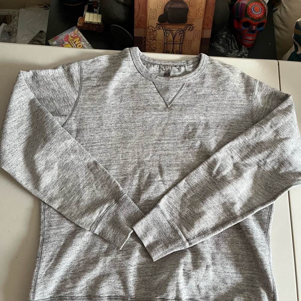 Unisex Gray Crewneck Sweater Uniqlo size xl - Picture 4 of 8